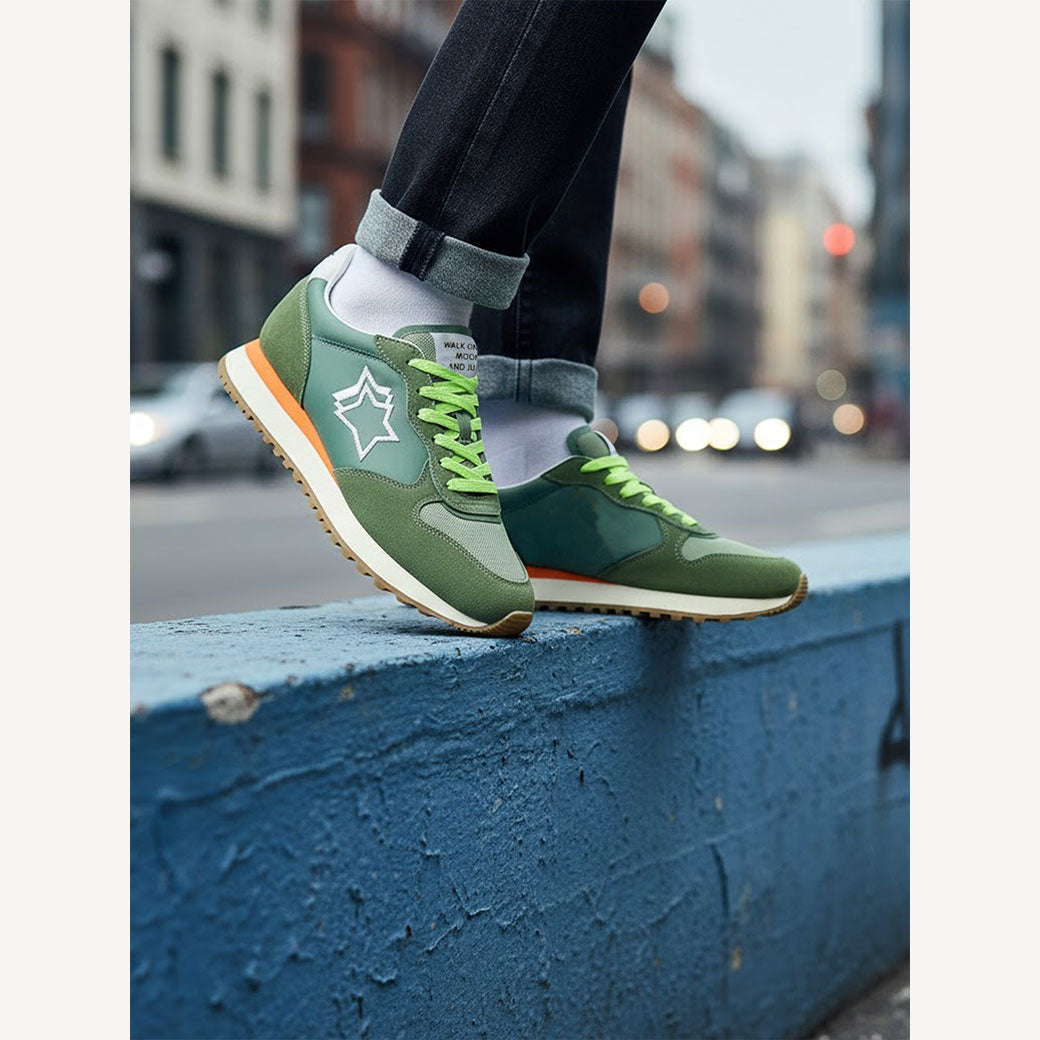MENNEA MINN1010-0700 Military green スニーカー